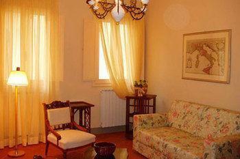 Apartamento Borgodegreci